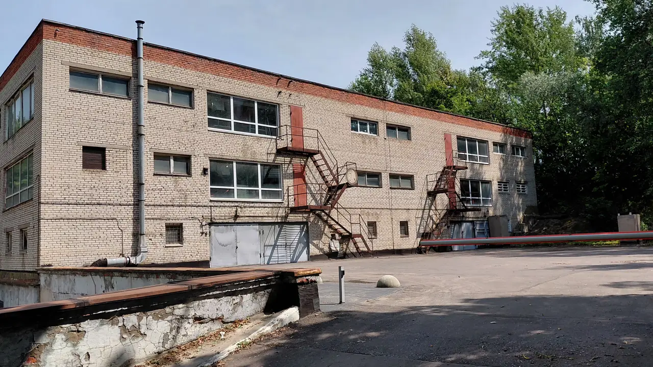 Двор гаражного кооператива